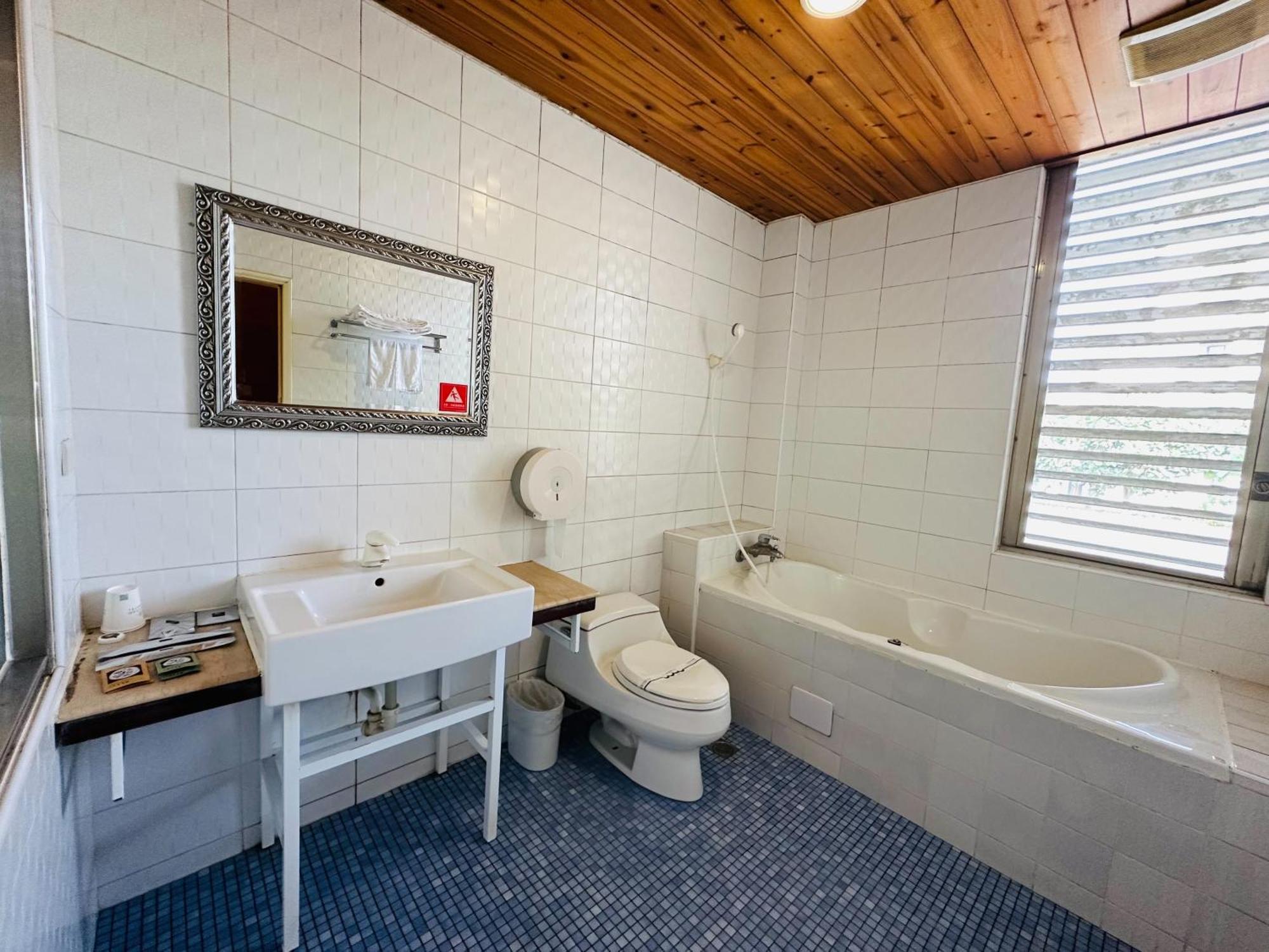 Ivy Motel Csiaji Kültér fotó