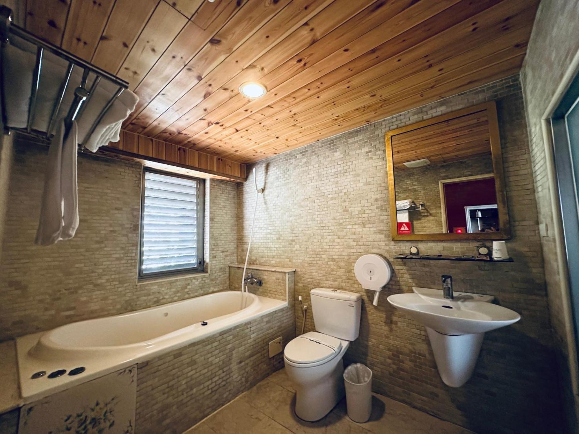 Ivy Motel Csiaji Kültér fotó